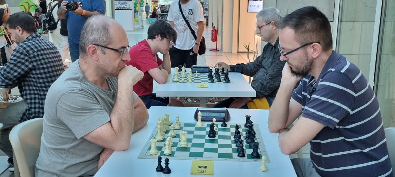 20221029_171506_folly.jpg - Saturday Blitz League #62 -29 ottobre 2022 @ Montefiore Chess Area